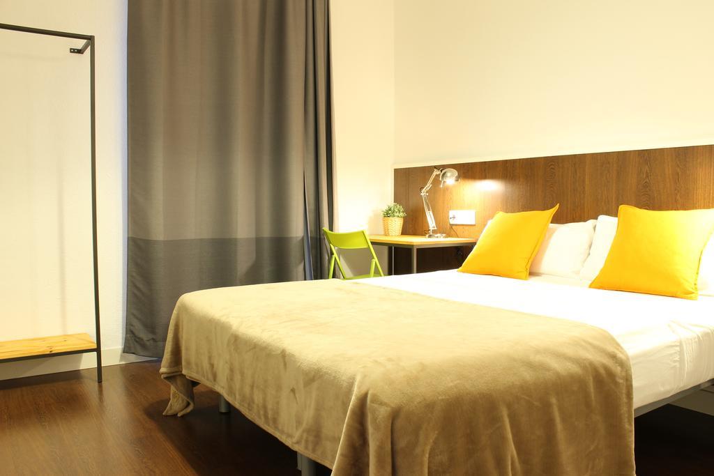 Sweet Bcn Traveller House Apartment Barcelona Exterior photo