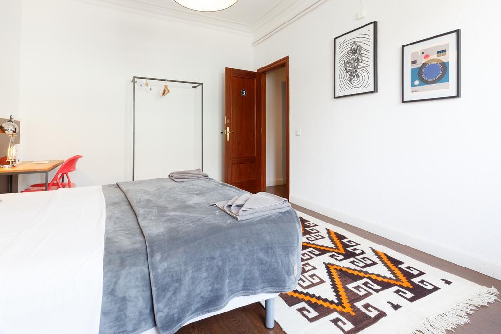 Sweet Bcn Traveller House Apartment Barcelona Exterior photo